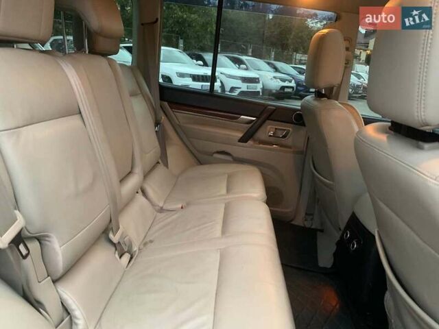 Черный Мицубиси Паджеро Вагон, объемом двигателя 3 л и пробегом 232 тыс. км за 11390 $, фото 31 на Automoto.ua