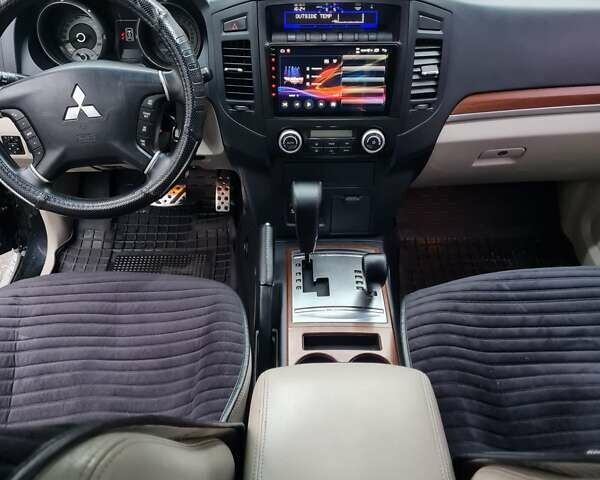 Черный Мицубиси Паджеро Вагон, объемом двигателя 2.97 л и пробегом 229 тыс. км за 10100 $, фото 2 на Automoto.ua