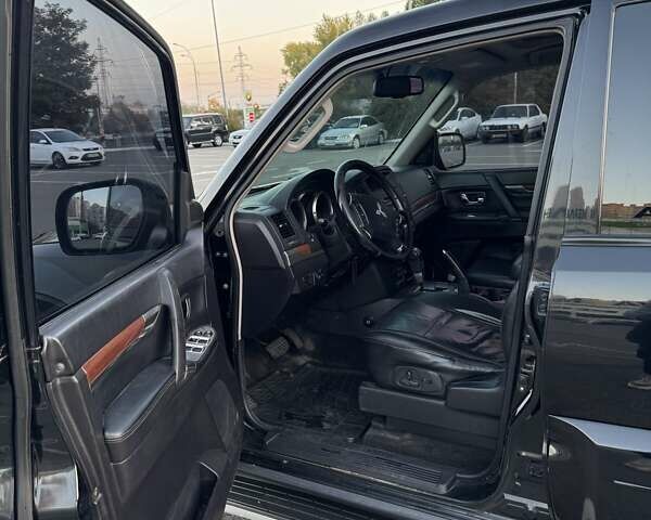 Черный Мицубиси Паджеро Вагон, объемом двигателя 2.97 л и пробегом 325 тыс. км за 11500 $, фото 14 на Automoto.ua