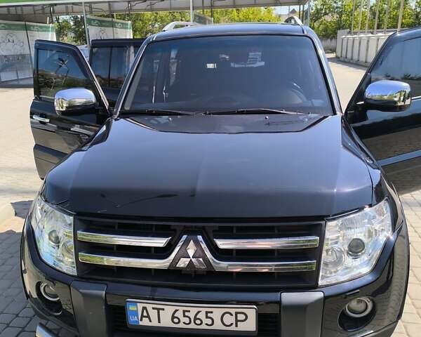 Черный Мицубиси Паджеро Вагон, объемом двигателя 2.97 л и пробегом 241 тыс. км за 15500 $, фото 1 на Automoto.ua
