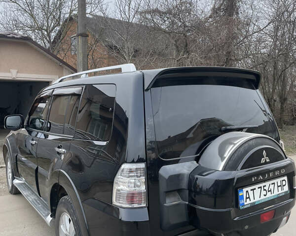 Черный Мицубиси Паджеро Вагон, объемом двигателя 3.2 л и пробегом 181 тыс. км за 14300 $, фото 2 на Automoto.ua