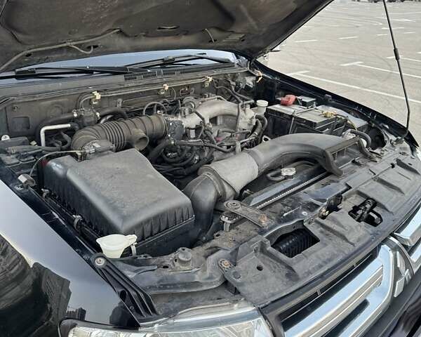 Черный Мицубиси Паджеро Вагон, объемом двигателя 2.97 л и пробегом 325 тыс. км за 11500 $, фото 26 на Automoto.ua