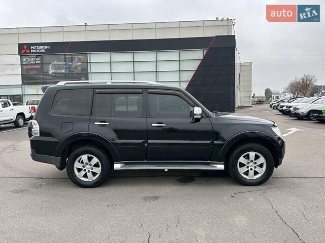 Черный Мицубиси Паджеро Вагон, объемом двигателя 2.97 л и пробегом 218 тыс. км за 11950 $, фото 8 на Automoto.ua