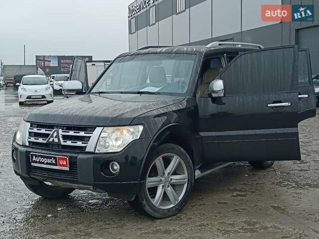Черный Мицубиси Паджеро Вагон, объемом двигателя 3 л и пробегом 280 тыс. км за 12590 $, фото 39 на Automoto.ua