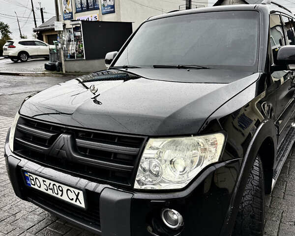 Черный Мицубиси Паджеро Вагон, объемом двигателя 3.2 л и пробегом 280 тыс. км за 9400 $, фото 3 на Automoto.ua