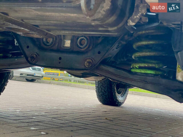 Міцубісі Паджеро Вагон 2008 у Києві на Automoto.ua Чорний Міцубісі Паджеро Вагон, об'ємом двигуна 2.97 л та пробігом 300 тис. км за 11500 $, фото 9 на Automoto.ua