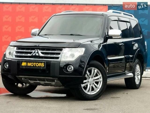 Черный Мицубиси Паджеро Вагон, объемом двигателя 2.97 л и пробегом 143 тыс. км за 12100 $, фото 2 на Automoto.ua