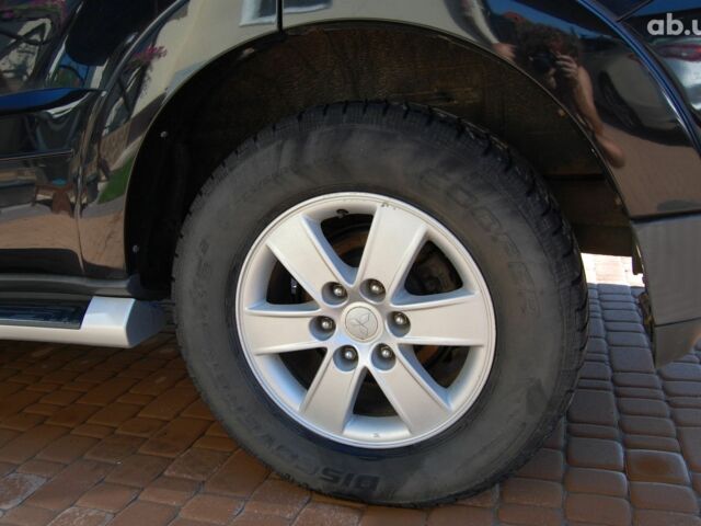 Черный Мицубиси Паджеро Вагон, объемом двигателя 0 л и пробегом 162 тыс. км за 11500 $, фото 5 на Automoto.ua