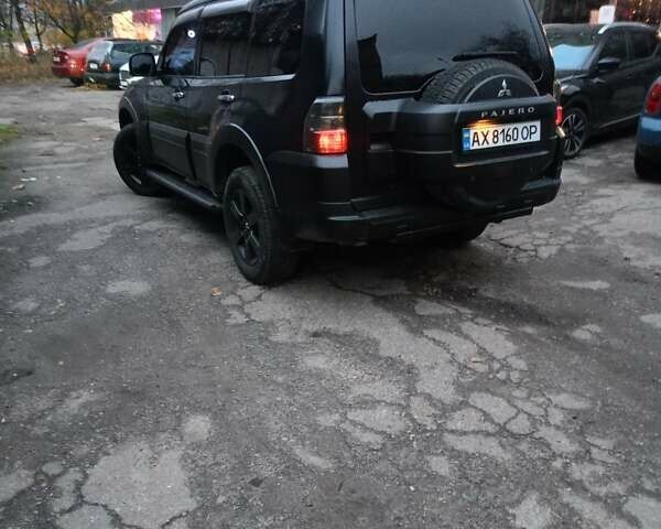 Черный Мицубиси Паджеро Вагон, объемом двигателя 3.2 л и пробегом 266 тыс. км за 13000 $, фото 2 на Automoto.ua