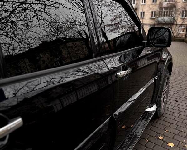 Чорний Міцубісі Паджеро Вагон, об'ємом двигуна 2.97 л та пробігом 166 тис. км за 10900 $, фото 4 на Automoto.ua