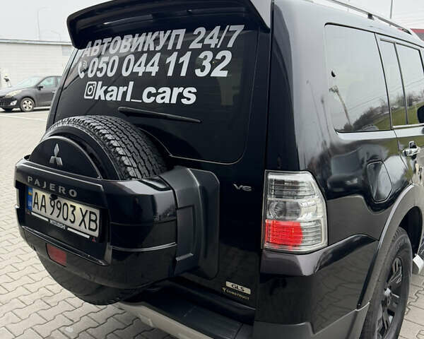 Черный Мицубиси Паджеро Вагон, объемом двигателя 2.97 л и пробегом 218 тыс. км за 11499 $, фото 15 на Automoto.ua