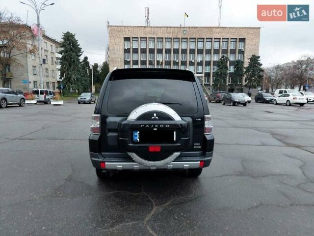 Чорний Міцубісі Паджеро Вагон, об'ємом двигуна 2.97 л та пробігом 188 тис. км за 9200 $, фото 3 на Automoto.ua