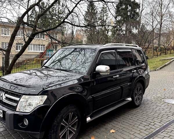 Чорний Міцубісі Паджеро Вагон, об'ємом двигуна 2.97 л та пробігом 166 тис. км за 10900 $, фото 11 на Automoto.ua