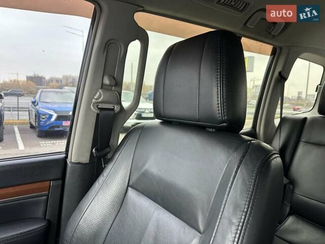 Черный Мицубиси Паджеро Вагон, объемом двигателя 2.97 л и пробегом 218 тыс. км за 11950 $, фото 26 на Automoto.ua
