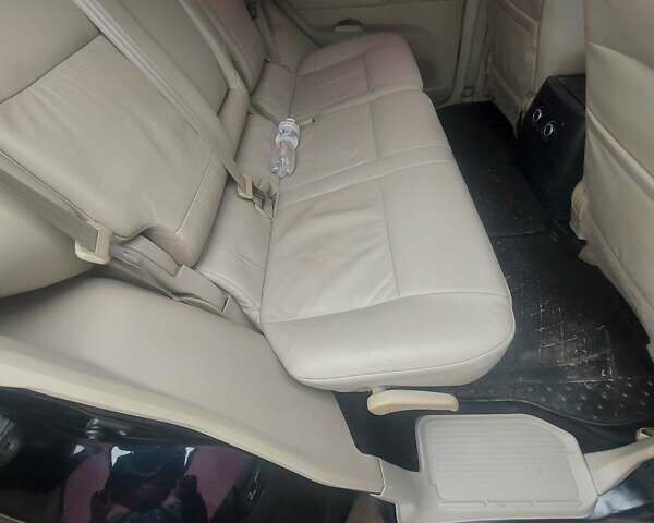 Чорний Міцубісі Паджеро Вагон, об'ємом двигуна 3.2 л та пробігом 165 тис. км за 14000 $, фото 4 на Automoto.ua