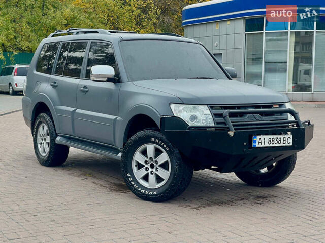 Міцубісі Паджеро Вагон 2008 у Києві на Automoto.ua Чорний Міцубісі Паджеро Вагон, об'ємом двигуна 2.97 л та пробігом 300 тис. км за 11500 $, фото 1 на Automoto.ua
