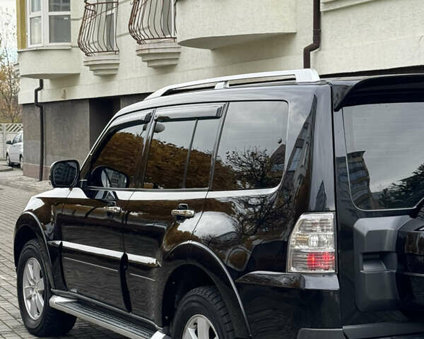 Міцубісі Паджеро Вагон 2008 у Івано-Франківську на Automoto.ua Чорний Міцубісі Паджеро Вагон, об'ємом двигуна 2.97 л та пробігом 195 тис. км за 11900 $, фото 14 на Automoto.ua