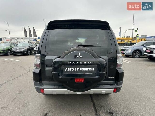 Черный Мицубиси Паджеро Вагон, объемом двигателя 2.97 л и пробегом 218 тыс. км за 11950 $, фото 6 на Automoto.ua