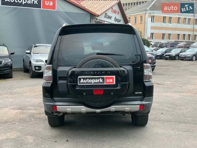 Черный Мицубиси Паджеро Вагон, объемом двигателя 3 л и пробегом 232 тыс. км за 11390 $, фото 5 на Automoto.ua