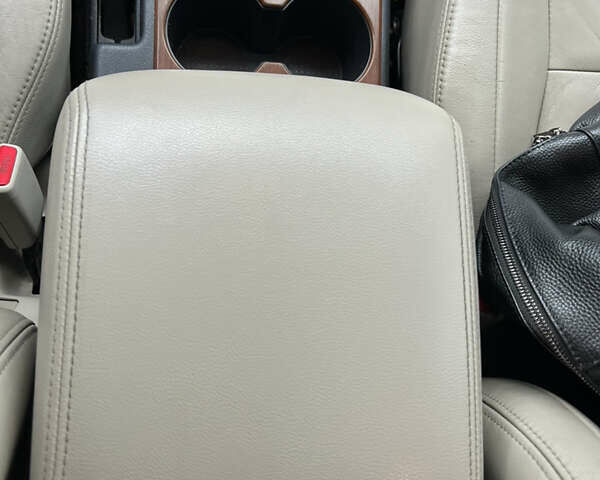 Черный Мицубиси Паджеро Вагон, объемом двигателя 3.2 л и пробегом 298 тыс. км за 15599 $, фото 9 на Automoto.ua