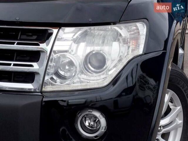 Черный Мицубиси Паджеро Вагон, объемом двигателя 2.97 л и пробегом 143 тыс. км за 12100 $, фото 9 на Automoto.ua