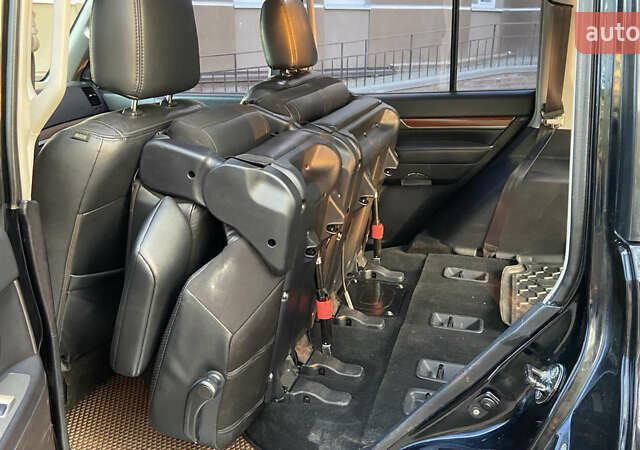 Черный Мицубиси Паджеро Вагон, объемом двигателя 2.97 л и пробегом 248 тыс. км за 11700 $, фото 8 на Automoto.ua