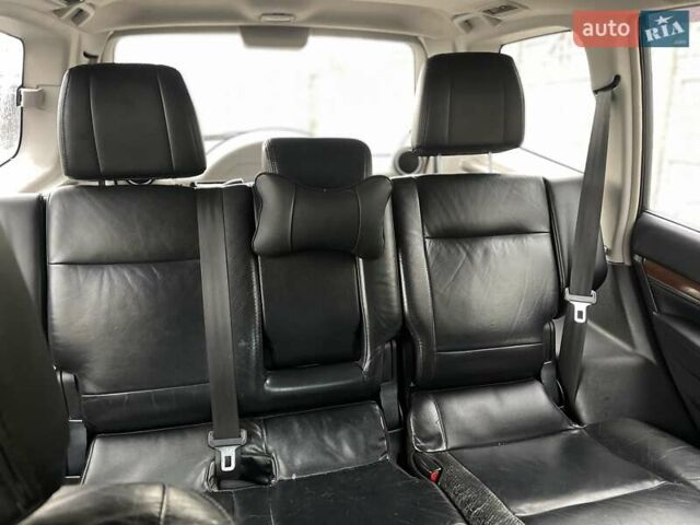 Чорний Міцубісі Паджеро Вагон, об'ємом двигуна 3.2 л та пробігом 320 тис. км за 12500 $, фото 8 на Automoto.ua