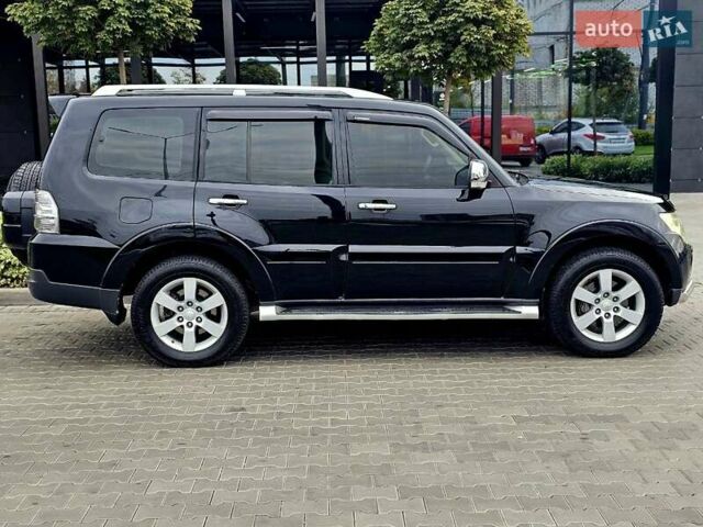 Черный Мицубиси Паджеро Вагон, объемом двигателя 0 л и пробегом 200 тыс. км за 11300 $, фото 6 на Automoto.ua