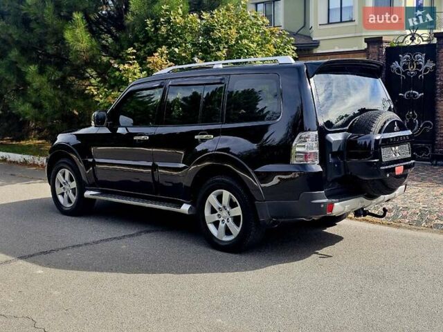 Чорний Міцубісі Паджеро Вагон, об'ємом двигуна 3.8 л та пробігом 200 тис. км за 11600 $, фото 4 на Automoto.ua