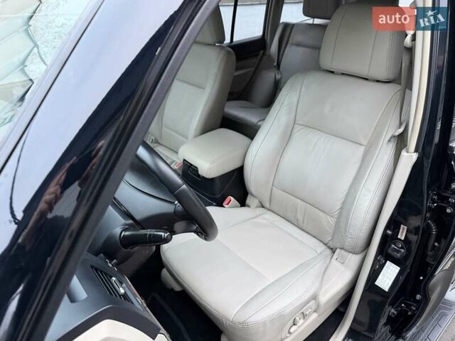 Черный Мицубиси Паджеро Вагон, объемом двигателя 3 л и пробегом 182 тыс. км за 11500 $, фото 17 на Automoto.ua