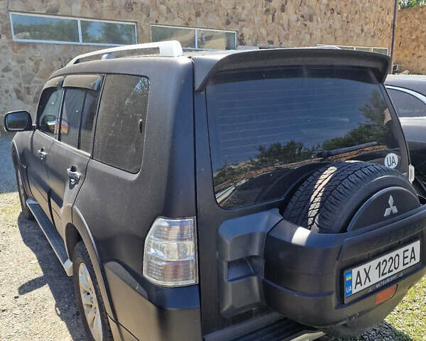 Черный Мицубиси Паджеро Вагон, объемом двигателя 3.8 л и пробегом 219 тыс. км за 14000 $, фото 18 на Automoto.ua