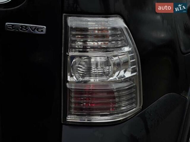 Черный Мицубиси Паджеро Вагон, объемом двигателя 3.8 л и пробегом 219 тыс. км за 10990 $, фото 12 на Automoto.ua