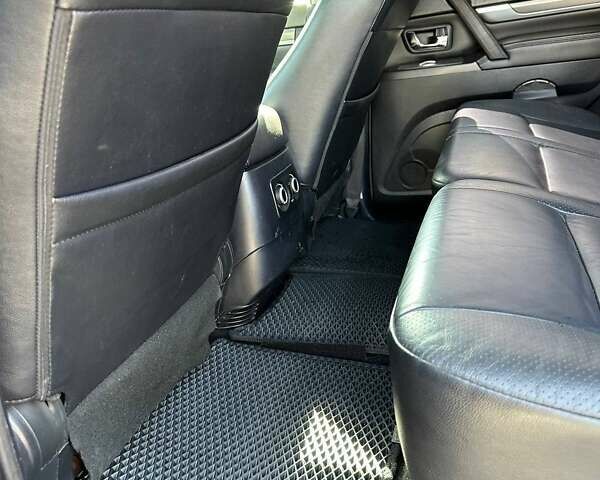 Чорний Міцубісі Паджеро Вагон, об'ємом двигуна 2.97 л та пробігом 312 тис. км за 14300 $, фото 16 на Automoto.ua