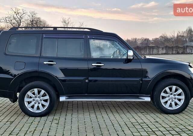 Черный Мицубиси Паджеро Вагон, объемом двигателя 3.83 л и пробегом 389 тыс. км за 14800 $, фото 24 на Automoto.ua