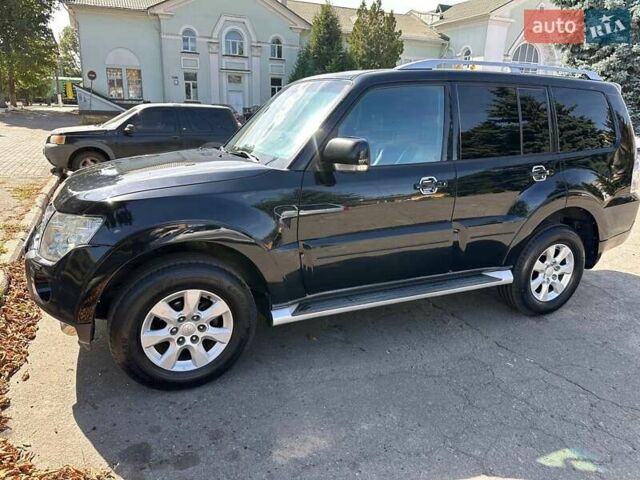 Чорний Міцубісі Паджеро Вагон, об'ємом двигуна 2.97 л та пробігом 312 тис. км за 14300 $, фото 11 на Automoto.ua