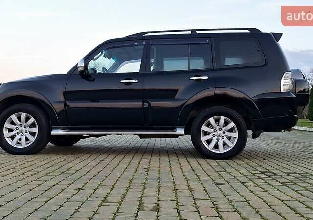 Черный Мицубиси Паджеро Вагон, объемом двигателя 3.83 л и пробегом 389 тыс. км за 14800 $, фото 14 на Automoto.ua