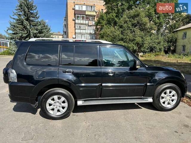 Чорний Міцубісі Паджеро Вагон, об'ємом двигуна 2.97 л та пробігом 312 тис. км за 14300 $, фото 10 на Automoto.ua