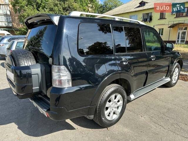 Чорний Міцубісі Паджеро Вагон, об'ємом двигуна 2.97 л та пробігом 312 тис. км за 14300 $, фото 27 на Automoto.ua