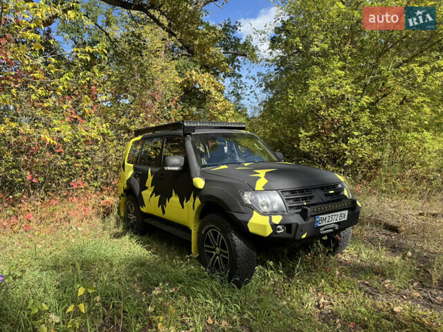 Чорний Міцубісі Паджеро Вагон, об'ємом двигуна 3.5 л та пробігом 220 тис. км за 20000 $, фото 3 на Automoto.ua