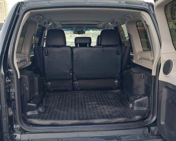 Чорний Міцубісі Паджеро Вагон, об'ємом двигуна 3.2 л та пробігом 179 тис. км за 17500 $, фото 4 на Automoto.ua