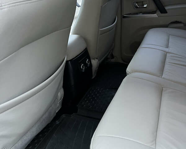 Черный Мицубиси Паджеро Вагон, объемом двигателя 3.2 л и пробегом 117 тыс. км за 18500 $, фото 69 на Automoto.ua