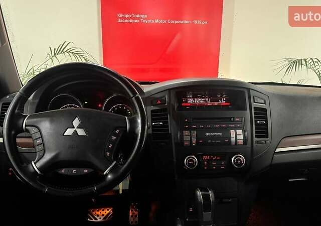 Мицубиси Паджеро Вагон 2012 в Ужгороде на Automoto.ua Черный Мицубиси Паджеро Вагон, объемом двигателя 3.2 л и пробегом 148 тыс. км за 19241 $, фото 21 на Automoto.ua