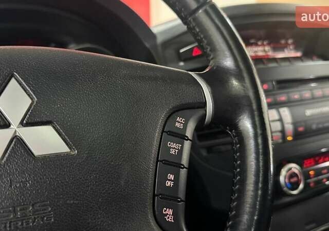 Мицубиси Паджеро Вагон 2012 в Ужгороде на Automoto.ua Черный Мицубиси Паджеро Вагон, объемом двигателя 3.2 л и пробегом 148 тыс. км за 19241 $, фото 24 на Automoto.ua