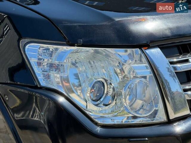 Черный Мицубиси Паджеро Вагон, объемом двигателя 3.5 л и пробегом 193 тыс. км за 14500 $, фото 6 на Automoto.ua