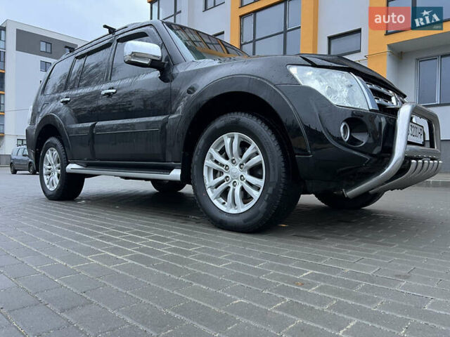 Черный Мицубиси Паджеро Вагон, объемом двигателя 3.2 л и пробегом 117 тыс. км за 18500 $, фото 39 на Automoto.ua