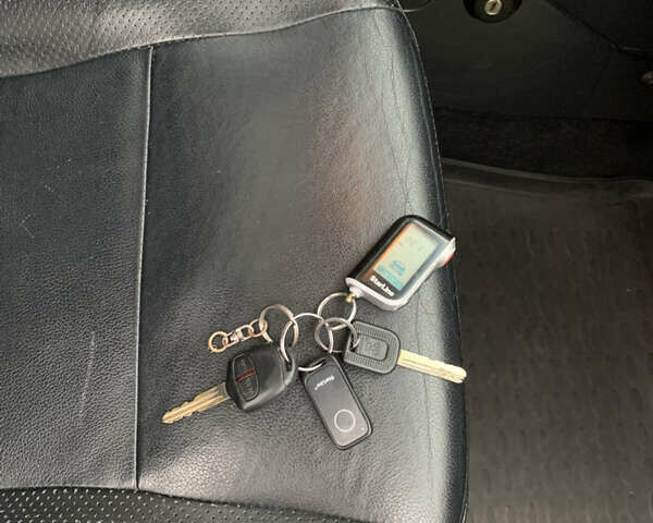 Чорний Міцубісі Паджеро Вагон, об'ємом двигуна 3.2 л та пробігом 174 тис. км за 21500 $, фото 17 на Automoto.ua