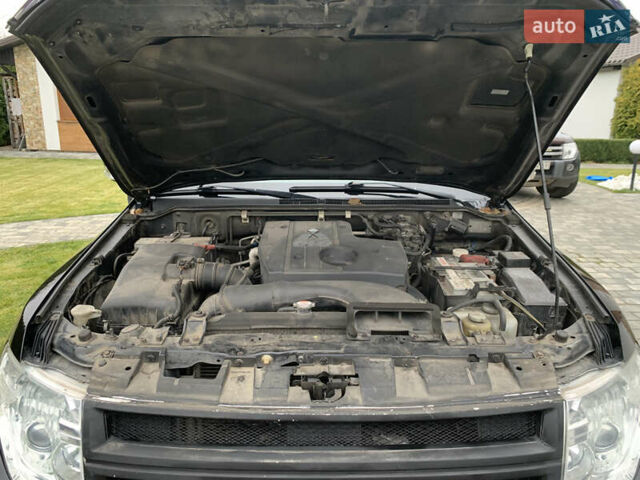 Чорний Міцубісі Паджеро Вагон, об'ємом двигуна 3.2 л та пробігом 174 тис. км за 21500 $, фото 15 на Automoto.ua