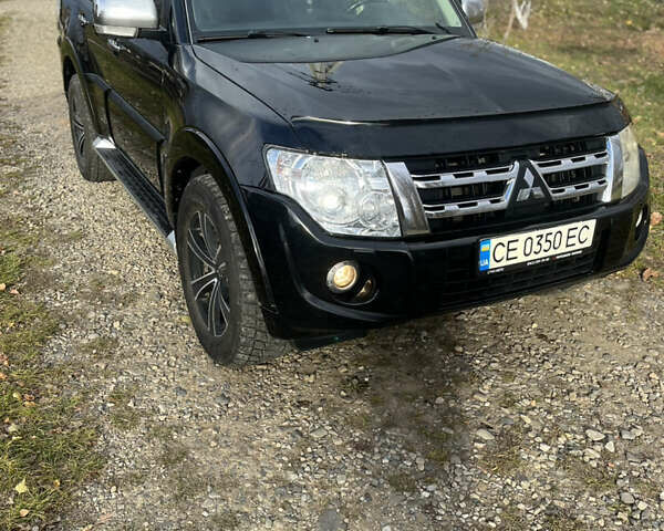 Черный Мицубиси Паджеро Вагон, объемом двигателя 3.2 л и пробегом 220 тыс. км за 19500 $, фото 1 на Automoto.ua