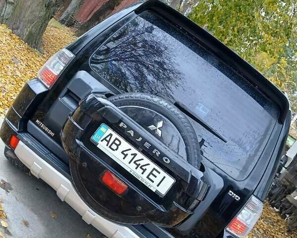 Чорний Міцубісі Паджеро Вагон, об'ємом двигуна 3.2 л та пробігом 170 тис. км за 20700 $, фото 5 на Automoto.ua