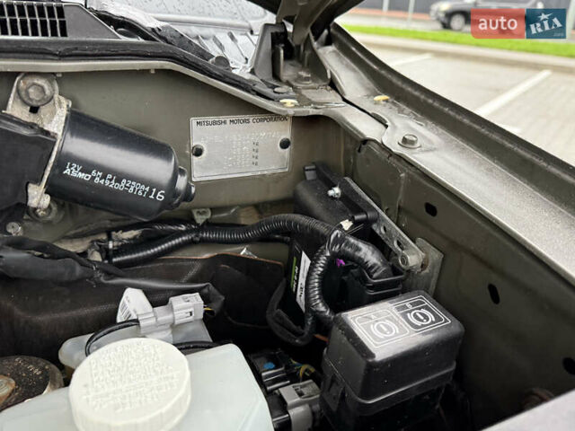 Мицубиси Паджеро Вагон 2010 в Киеве на Automoto.ua Коричневый Мицубиси Паджеро Вагон, объемом двигателя 3 л и пробегом 154 тыс. км за 12750 $, фото 33 на Automoto.ua